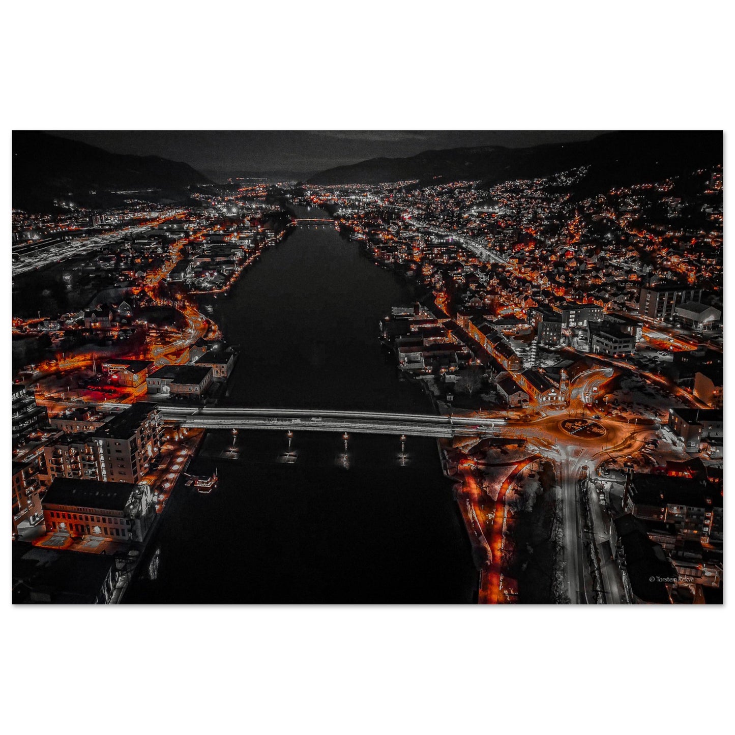 2cefca4b-2eb9-456f-9217-98f245a0a9f0