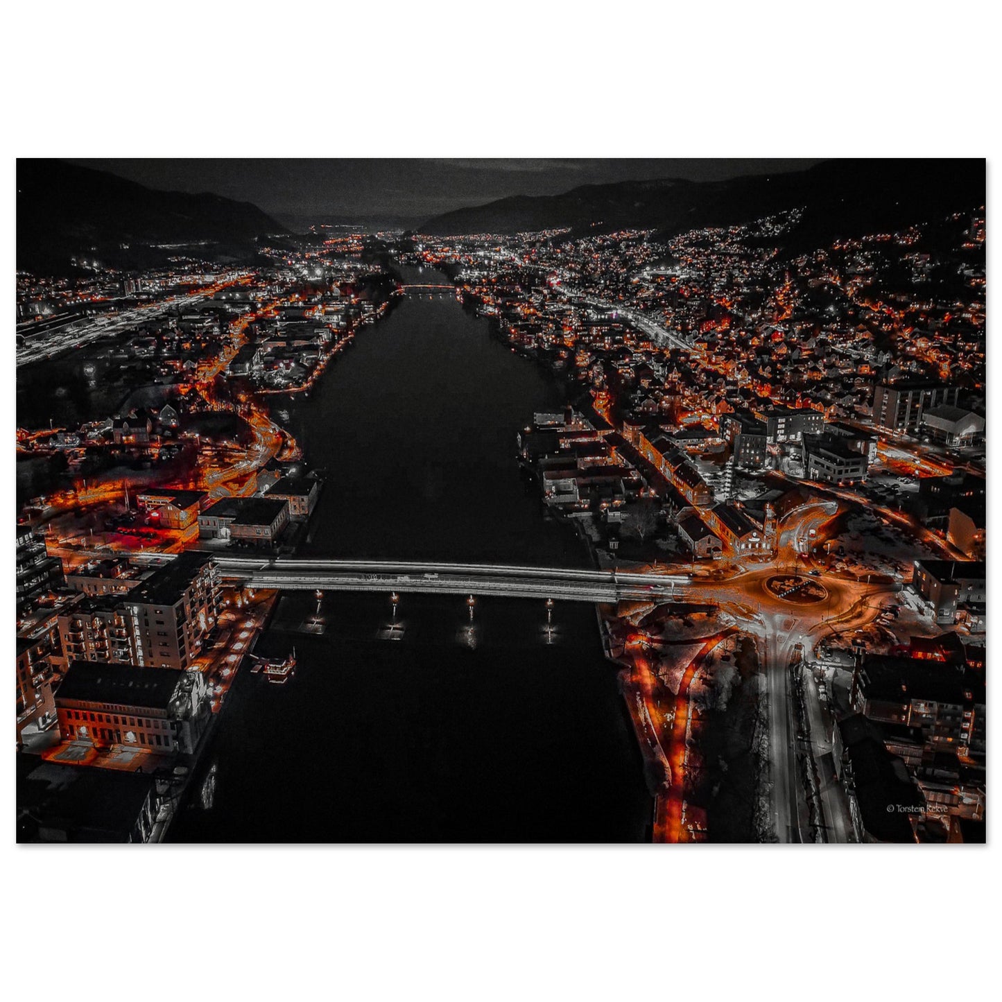 2fe416f5-608b-4592-83de-f8b086180b73